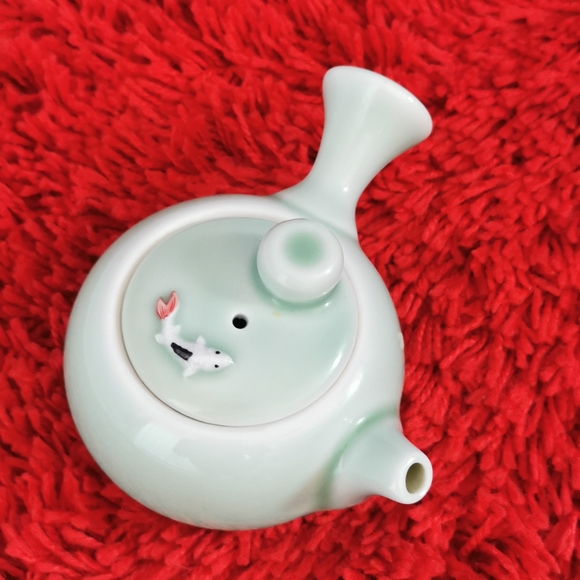 Tea Set - Picture 4 of 6